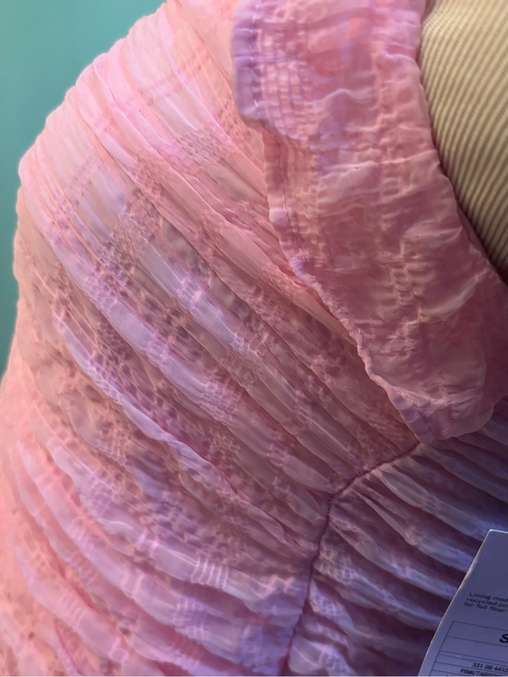 Woman Pink Ruffle Halter Dress - Picture 4 of 7